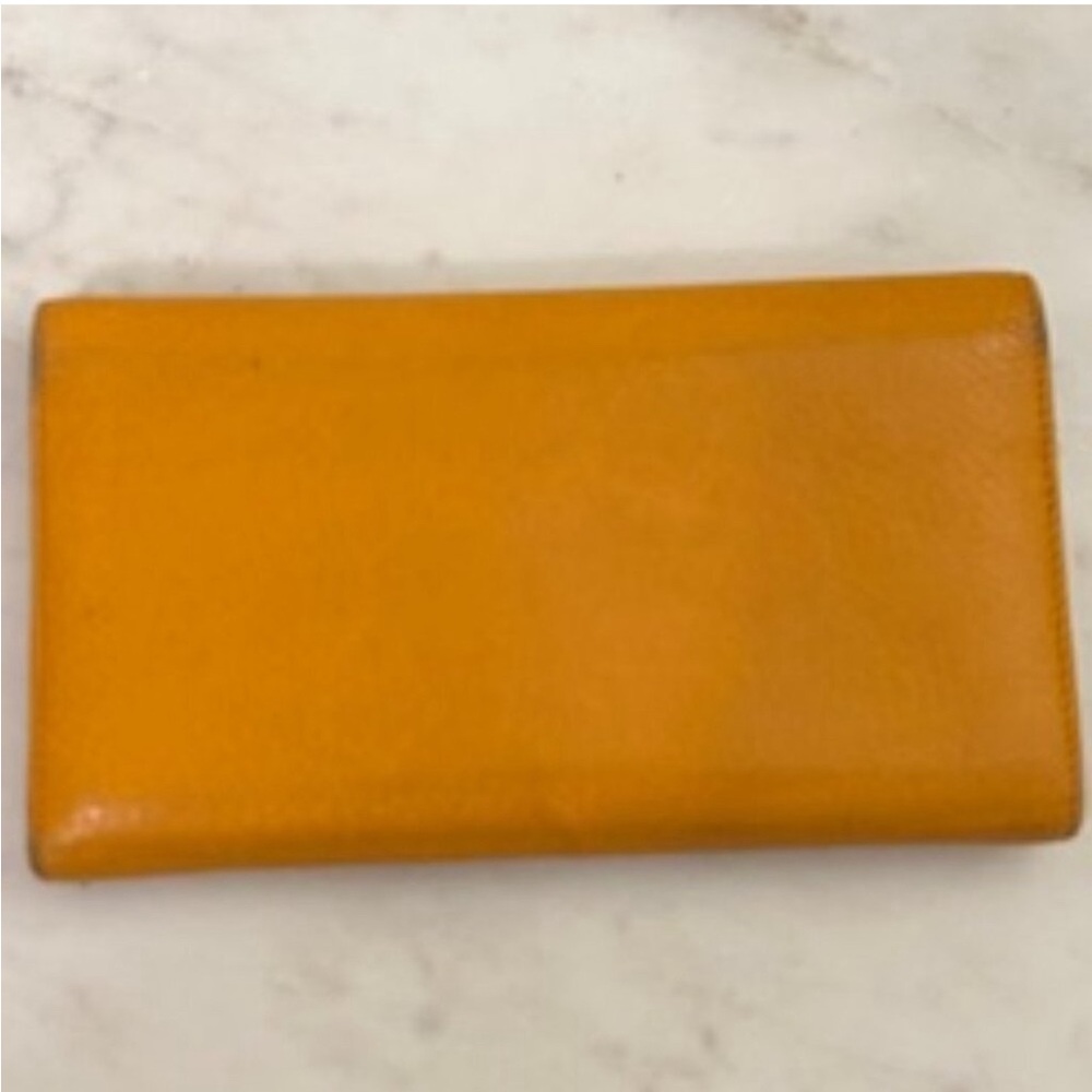 Authentic Golden Gucci Bifold wallet - Picture 2 of 7